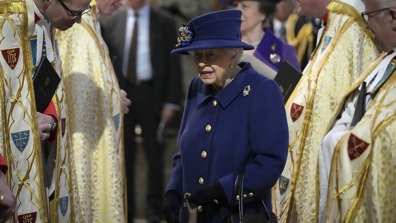 Die britische Queen und die anglikanische Kirche sind fester Teil der britischen Gesellschaft wie hier nach dem Gottesdienst in der Westminster Abbey. (Archivbild)