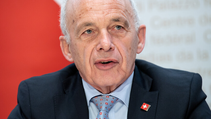 Finanzminister Ueli Maurer kritisierte nach der gescheiterten Abschaffung der Stempelsteuer das "Bashing" gegen Unternehmen im Abstimmungskampf und warnte vor der Signalwirkung des Volksentscheids.