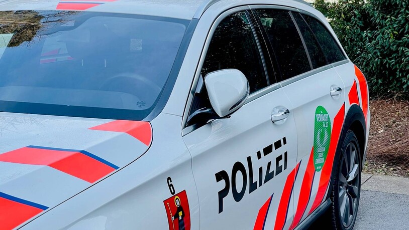 Hinweise: Die Kantonspolizei Glarus hofft auf Mithilfe aus der Bevölkerung.