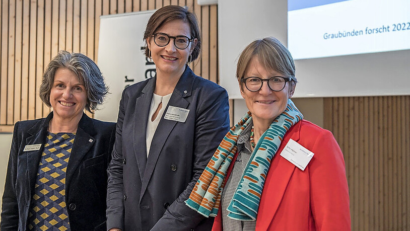 Barbara Haller Rupf (Geschäftsführerin); Valérie Favre Accola (Grossrätin und Leiterin Regionalentwicklung Prättigau Davos); Britta Allgöwer (Präsidentin Academia Raetica).
