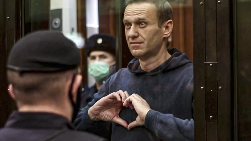 HANDOUT - Der Kremlgegner Alexej Nawalny wird wie erwartet durch ein Moskauer Gerichtsurteil für Jahre politisch kalt gestellt. Foto: Uncredited/Moscow City Court/AP/dpa - ACHTUNG: Nur zur redaktionellen Verwendung im Zusammenhang mit der aktuellen…