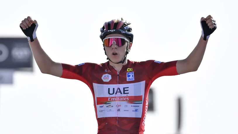 Tadej Pogacar darf jubeln: Der 22-jährige Slowene gewinnt mit der siebentägigen UAE Tour das erste Rennen der World-Tour-Saison 2021