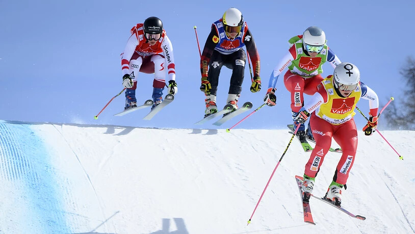 In der kommenden Saison setzt sich Talina Gantenbein (Zweite von rechts) eine Olympia-Medaille zum Ziel