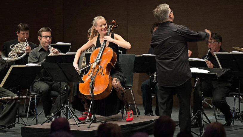Nicht nur für Kenner: Die Cellistin Karolina Öhman tritt an den zweiten «Tuns Contemporans» in Chur auf.