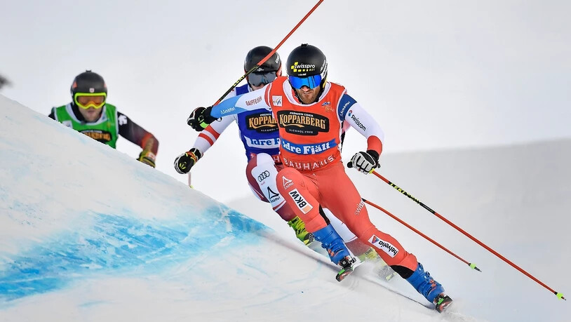 Skicrosser Alex Fiva wird an der Bündner Sportnacht 2021 Zweiter. Seit diesem Winter ist er Weltmeister.