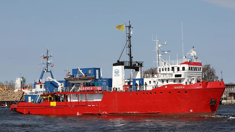 ARCHIV - Die italienischen Behörden haben das Seenotretterschiff «Sea-Eye 4» im Hafen der sizilianischen Stadt Palermo festgesetzt. Foto: Bernd Wüstneck/dpa-Zentralbild/dpa