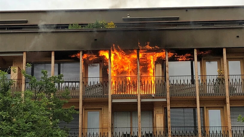 Das Feuer brach in einer Wohnung an der Calandastrasse in Chur aus.
