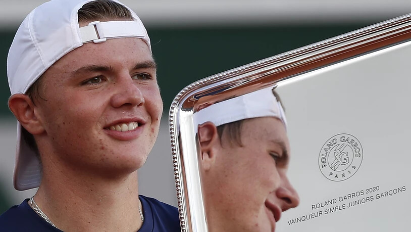 Vor elf Monaten noch Juniorensieger beim French Open, nun in Biel erstmals im Davis Cup im Einsatz: der 19-jährige Berner Dominic Stricker