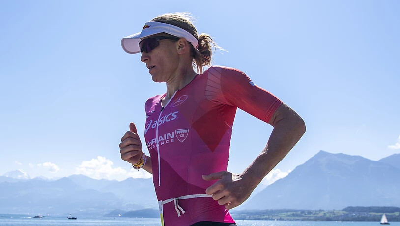 Daniela Ryf spürt an der WM über die halbe Ironman-Distanz die Auswirkungen der Probleme im Sommer. (Archivbild)