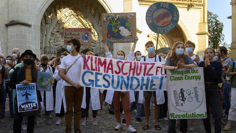 Das Klima beschäftigt fast so sehr wie die Gesundheitskrise: Demonstration im September in Bern. (Archivbild)