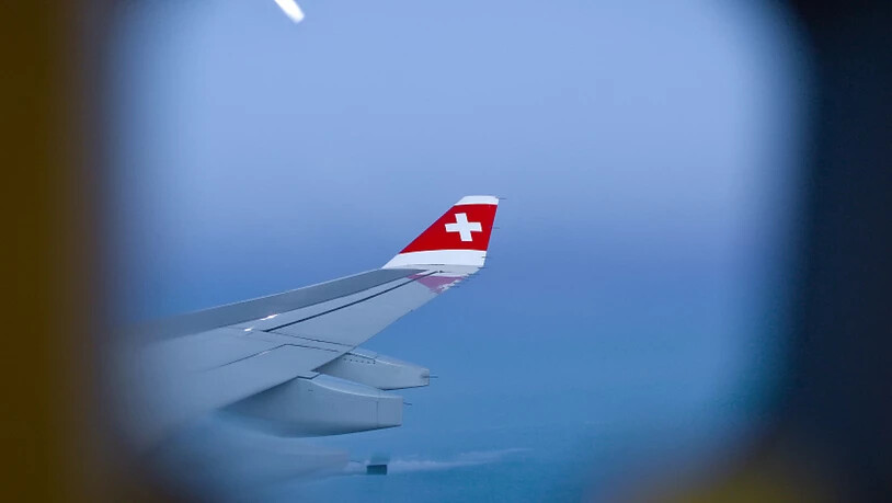 Trotz der neuen Virusvariante, die in Südafrika grassiert, hält die Swiss vorerst an der Durchführung ihrer Flüge nach Südafrika fest. Die Airline fliegt sieben Mal pro Woche nach Johannesburg. (Symbolbild)