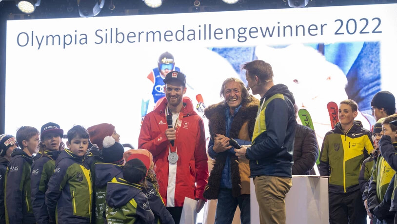 Auf dem Churer Alexnderplatz wurde am Donnerstag Skicross-Weltmeister und Olympiazweiter Alex Fiva gefeiert.