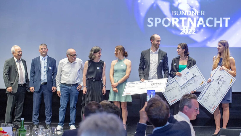 Ausgezeichnet: Alle Preisträgerinnen und Preisträger der Bündner Sportnacht auf einen Blick. 