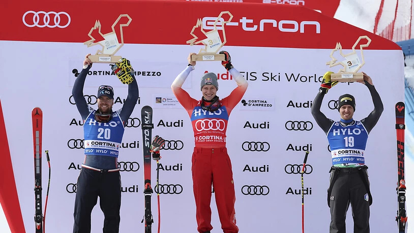 Die ersten drei des ersten Super-G in Cortina (v.l.): Mattia Casse, Marco Odermatt, Aleksander Kilde