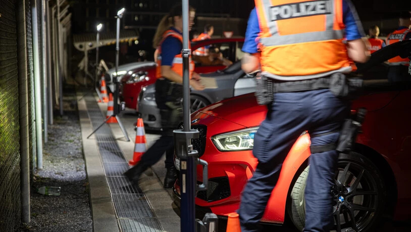 Stadtpolizei Chur im Einsatz: Am Wochenende wurden auf dem Stadtgebiet verschiedene Verkehrskontrollen durchgeführt.