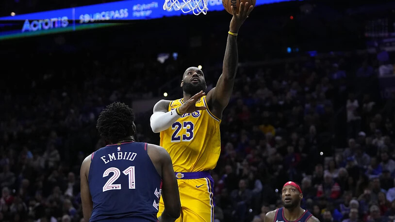 LeBron James bleibt mit seinen Los Angeles Lakers chancenlos gegen die Philadelphia 76ers