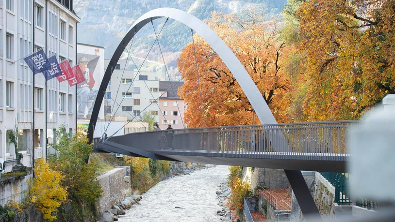 Genug Platz für alle: Die Italienische Brücke in Chur führt vom Obertor ins Welschdörfli.