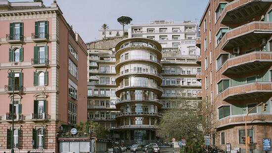 Clinica Mediterranea in Neapel (1940-1952).