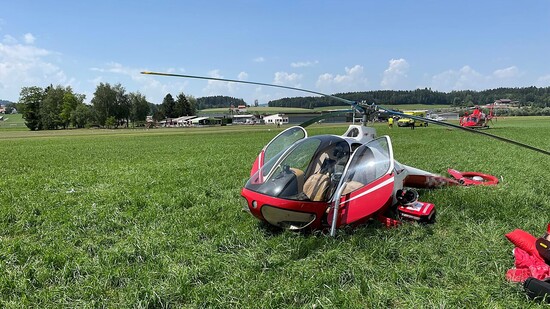 Ein Pilot und seine Passagierin sind bei einem Helikopterabsturz in  Epagny verletzt worden.