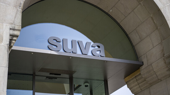 Der Fall des Suva-Betrugs, der ab Montag in Yverdon verhandelt wird, ist nicht der einzige, der in den letzten Jahren die Suva beschäftigt hat. Die Summe der von Privatpersonen begangenen Straftaten schwankt zwischen 12 und 18 Millionen Franken pro Jahr.