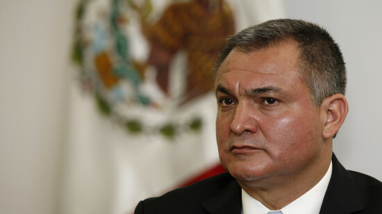 ARCHIV - Genaro Garcia Luna soll Schmiergelder in Millionenhöhe vom Ex-Drogenboss «El Chapo» angenommen haben. Foto: Marco Ugarte/AP/dpa