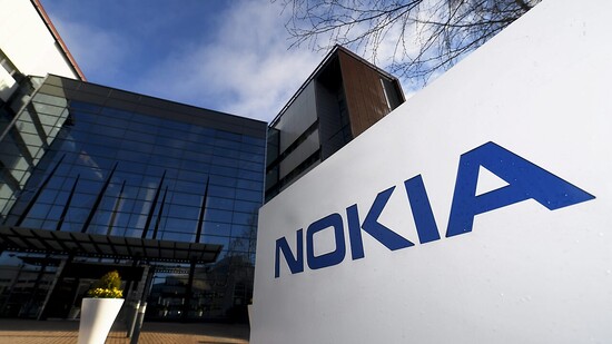 Der finnische Netzwerkausrüster Nokia, der früher vor allem für seine Handys bekannt war, hat 2022 beim Umsatz deutlich zugelegt. (Symbolbild)