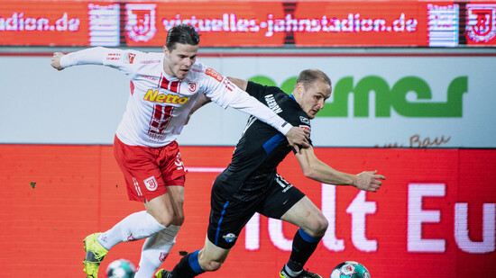 Jan Elvedi verlässt Jahn Regensburg nach drei Saisons