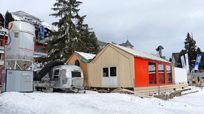 Das im Winter eingerichtete Pop-Up «Secret Mountain» am Seehofseeli sorgte in Davos für heftige Kritik und schlussendlich auch für die Petition von Hans Vetsch. 