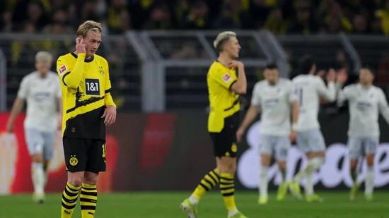 Dortmund mit Julian Brandt verpasst es, den Vorsprung auf Leipzig auszubauen