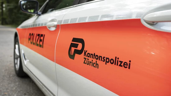 Ein zwölfjähriger Junge ist am Freitagabend in Urdorf ZH bei einem Angriff durch einen 26-Jährigen am Kopf schwer verletzt worden. (Archivbild)