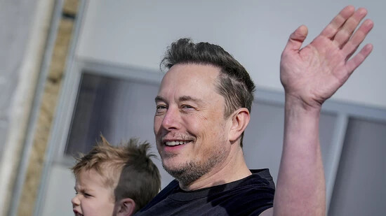 Der Unternehmenserfolg von Elon Musk wird teilweise auf die Scheidung seiner Eltern zurückgeführt. (Archivbild)