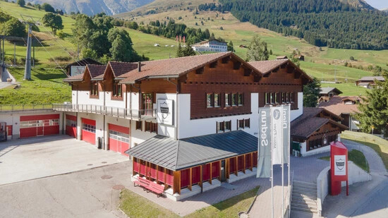 Einstimmiger Beschluss: Die Andermatt-Sedrun Sport AG – hier ihre Talstation in Dieni bei Sedrun – erhält einen Förderbeitrag aus dem Wirtschaftsentwicklungsfonds der Gemeinde Tujetsch.