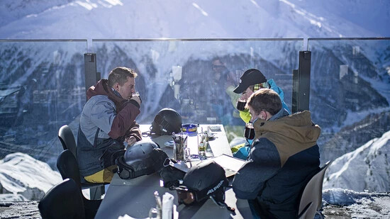 Vorfreude auf den Skiwinter: Ferien in den Bergen bleiben beliebt, wie die Buchungen zeigen.
