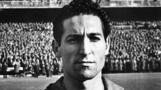 Gento, hier 1966 vor dem WM-Spiel der Schweiz gegen Spanien in Sheffield, das mit 2:1 zugunsten der Spanier endete