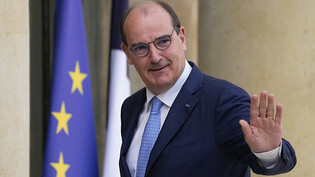 Jean Castex, Premierminister von Frankreich, kommt zur ersten Kabinettssitzung nach den Präsidentschaftswahl in Frankreich im Elysee-Palast. Foto: Michel Euler/AP/dpa