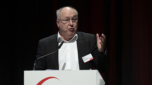SGB-Präsident Pierre Yves Maillard bei seiner Eröffnungsrede des 57. Kongresses in Interlaken.
