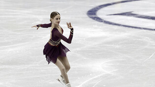 Kimmy Repond gleitet graziös übers Eis: Die 16-Jährige gewinnt EM-Bronze.
