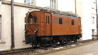 Heimgekehrt: Von 2005 bis 2007 stand die historische Lok beim Bahnhof Arth-Goldau. Inzwischen ist sie zurück in Graubünden.