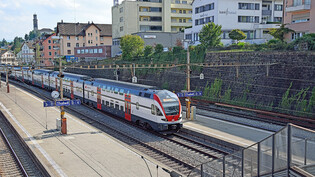 Den Flaschenhals beseitigen: Ein Tunnelsystem am linken Zürichseeufer soll die Strecke Zürich–Chur entlasten, teilweise hat der Bund das Projekt aber bereits verworfen.