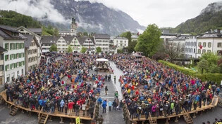 Die Landsgemeinde findet am Sonntag, 5. Mai, auf dem Zaunplatz in Glarus statt und  beginnt um 9.30 Uhr.