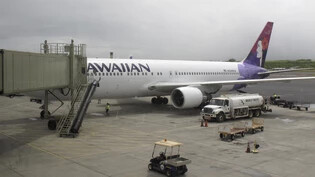 Appetit auf Hawaiian Airlines hat Alaska Airlines - und lässt sich diesen 1,9 Milliarden Dollar kosten. Beide Marken sollen nach dem Zusammenschluss bestehen bleiben. (Archivbild vom April 2014)
