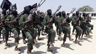 ARCHIV - Die islamistische Terrorgruppe Al-Shabaab verübt seit Jahren immer wieder Anschläge in Somalia. Foto: Farah Abdi Warsameh/AP/dpa