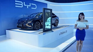 Chinesische Hersteller wie BYD könnten die Verkäufe von E-Autos dank tieferen Preisen ankurbeln. (Archivbild)