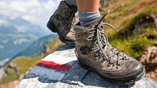 Treuer Begleiter: Der Wanderschuh wird von über der Hälfte der Schweizer Bevölkerung regelmässig benutzt, wie ein Experte sagt. 