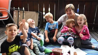 Ein Haus voller lachender Kinder: Brigitte Speich liebt ihre Aufgaben als Tagesmutter.