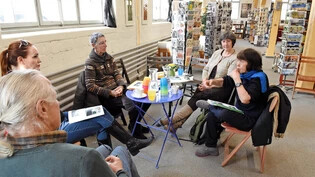 Im Sprach-Café wird locker in einer Fremdsprache über Sprache und Kultur diskutiert.