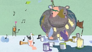Erfrischend schöne Mundartsongs: Sarah Laupper singt  – begleitet von Frieder Torp (links) und Gianluca Giger  – Stücke aus ihrem Kinderliederbuch. Bild Claudia Kock Marti