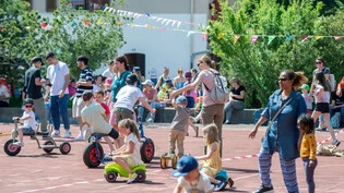 Die Jugendarbeit der Stadt Chur hat am 11. Mai ein grosses Spielfest zum Weltspieltag auf dem Areal Stadtbaumgarten veranstaltet.  