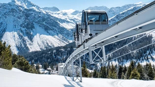 Klimaschutz grossgeschrieben: Das «Tschuggen Grand Hotel» mit seiner Zubringerbahn ins Skigebiet von Arosa steht im Mittelpunkt der Jubiläumsfeierlichkeiten vom kommenden Wochenende.