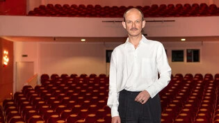 Abschied mit Ansage: Roman Weishaupt startet in seine letzte Saison als Theaterdirektor in Chur.  

